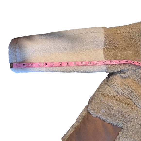 BDG Urban Outfitters Sherpa 4 Button Patchwork Jacket NWT - Picture 7 of 12